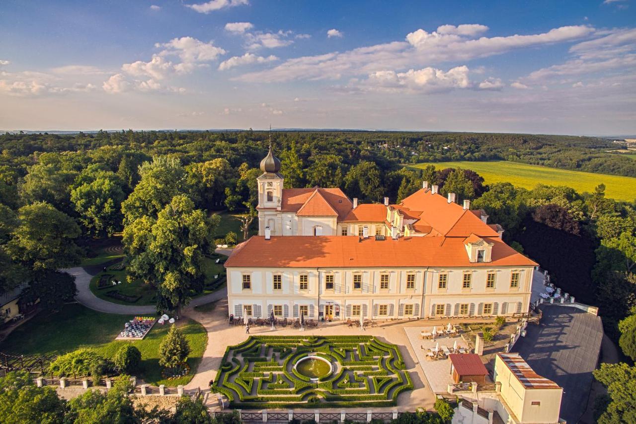 Chateau Loucen Garden Retreat Exterior photo