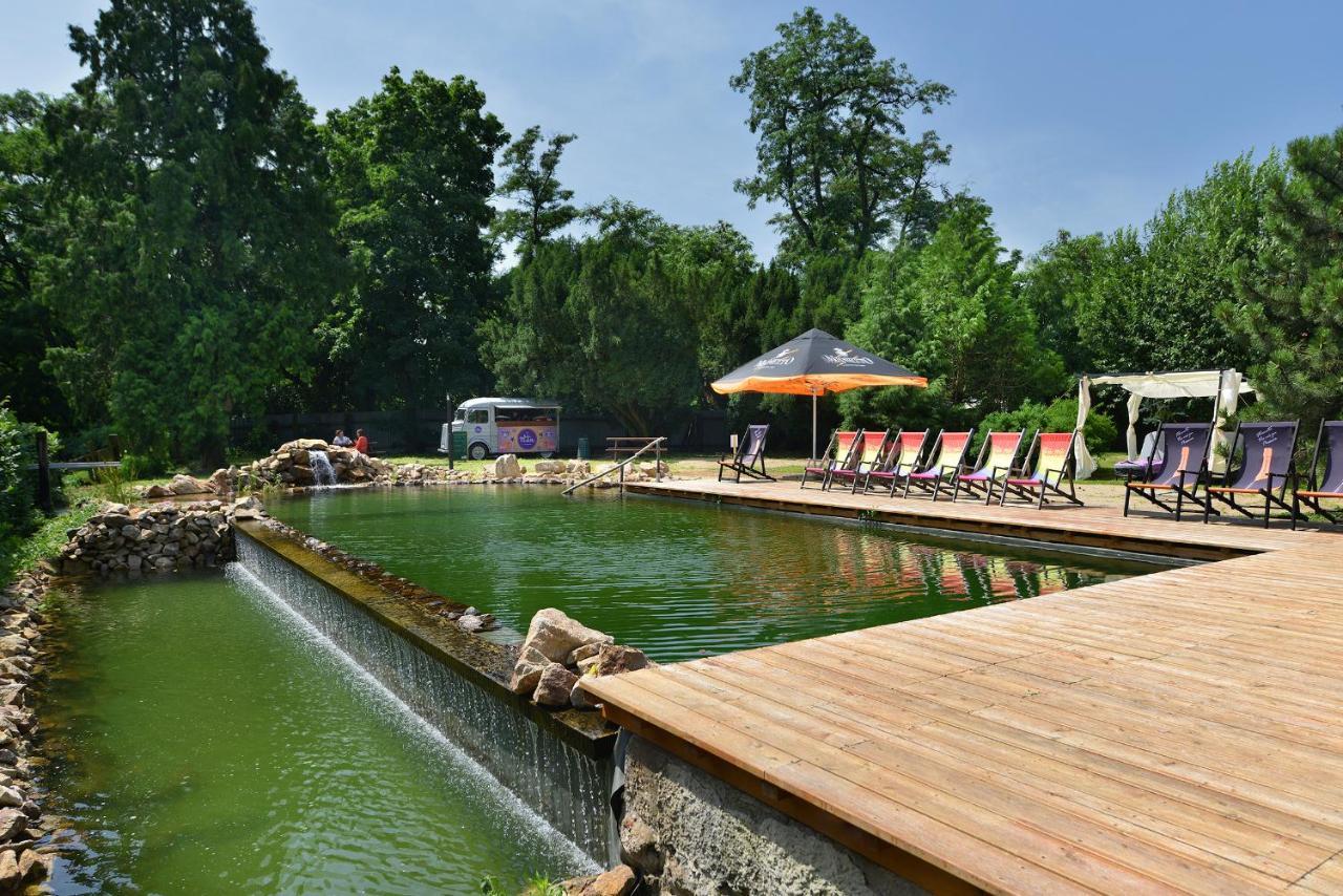 Chateau Loucen Garden Retreat Exterior photo